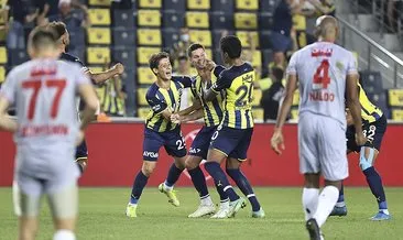 Son dakika: Fenerbahçe Antalyaspor’u son dakikalarda yıktı! Tartışmalı anlar maça damga vurdu...