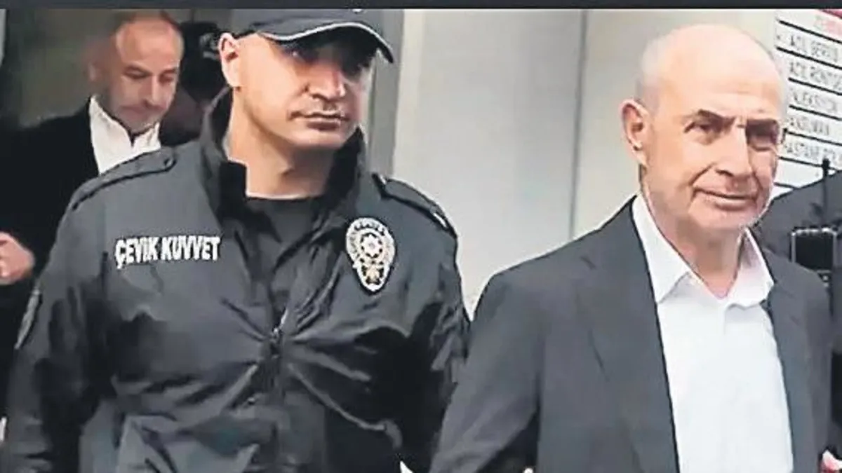 Rüşvet parasıyla servet ağı kurdu