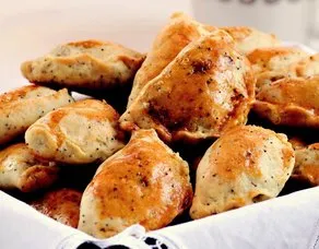 Kıymalı, Bulgurlu, Cevizli Ve Haşhaşlı Poğaça