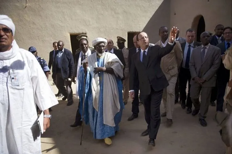 Hollande Mali’de