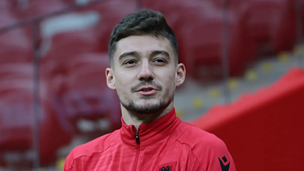 Arnavutluk’ta Ernest Muçi’den kötü haber!