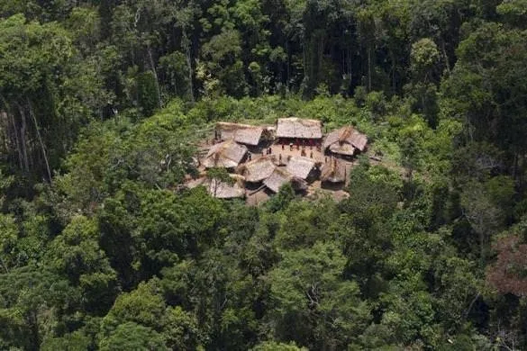 Son dakika: Corona virüsü balta girmemiş Amazon ormanlarına da sıçradı! Yanomami Kabilesi nerede yaşıyor, virüs kabileye nasıl bulaştı?