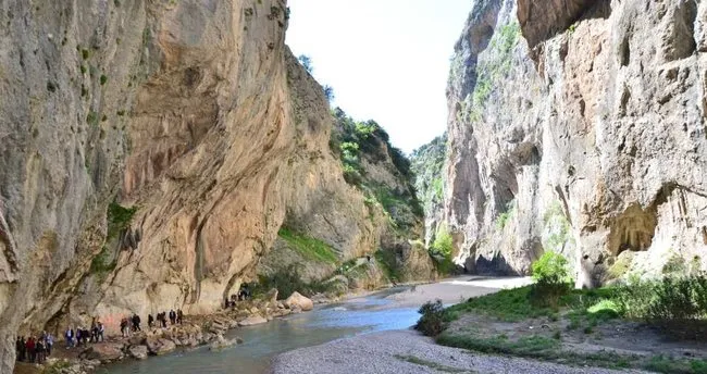 Kapıkaya Kanyonu Nerede ve Nasıl Gidilir? Adana Kapıkaya Kanyonu Giriş Ücreti ve Yol Tarifi