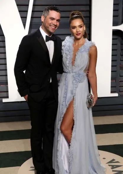 20 yıldır evli Jessica Alba ve eşi Cash Warren’ın evliliği çatırdıyor mu? Yüzükler çıkınca...