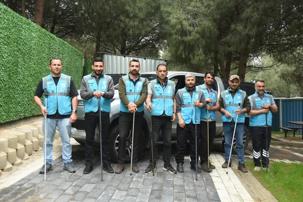 bu-bayram-kurbanlar-kacamayacak-tuf-tuflu-tim-kuruldu-hayvanlara-ufleyip-1779524699199.jpg
