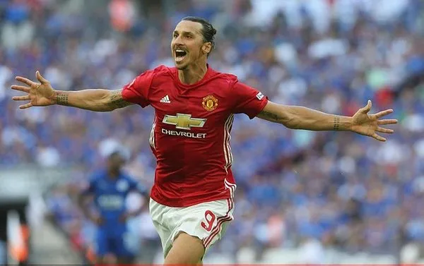 Beşiktaş İbrahimovic ile görüşmelere başladı