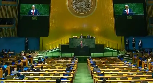son-dakika-katil-netanyahuya-buyuk-sok-bmde-konusurken-salonu-terk-ettiler-1758893177090.jpg Son dakika | Katil Netanyahu'ya büyük şok! BM'de konuşurken salonu terk ettiler!