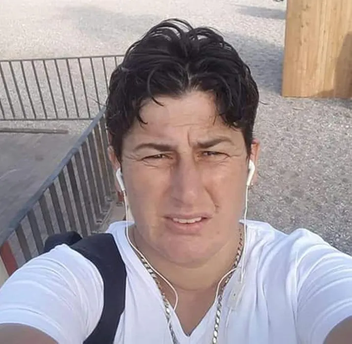 Birlikte yaşadığı kadın ile babası ve muhtarı öldüren sanık için 3 kez müebbet istemi