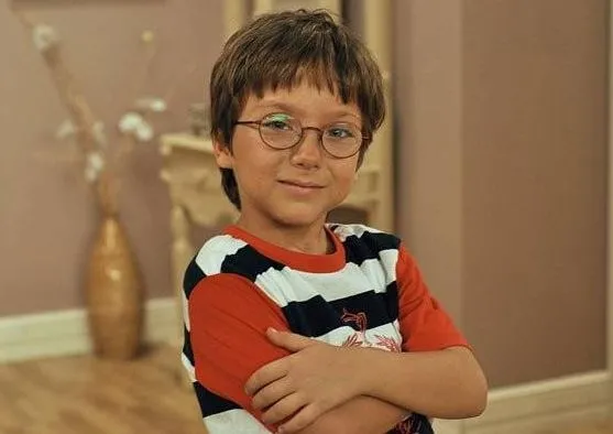 Çocuklar Duymasın’ın Beton Orçun’u 21 yaşına geldi! Dominant Teyze ile son fotoğrafı şoke etti: Bu nasıl değişim...