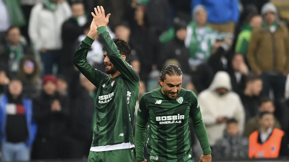 Bursaspor, Adanaspor karşısında 6 golle kazandı! Bursaspor, Adanaspor karşısında 6 golle kazandı!