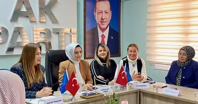 AK Parti İl Kadın Kolları Başkanı Büyükdağ, Aliağa'da sandık çalışmasına katıldı #izmir