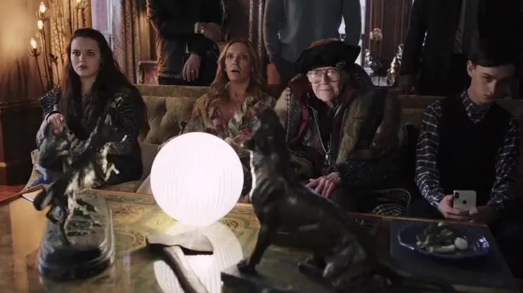 Bıçaklar Çekildi filminin fragmanı