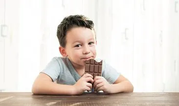 Şeker çikolata ve gofretle çocuğunuzun IQ’sunu düşürmeyin!