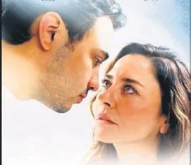 Oyuncu Ece Uslu’ya sahte imza şoku: Yapımcı Ulaş Çobancı’dan şikayetçi oldu!