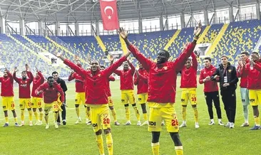 Göztepe hayata döndü