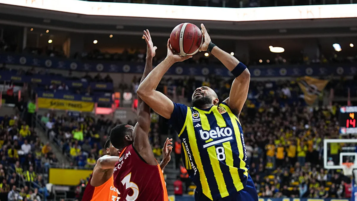 Fenerbahçe Beko, derbide Galatasaray'ı mağlup etti Fenerbahçe Beko, derbide Galatasaray'ı mağlup etti