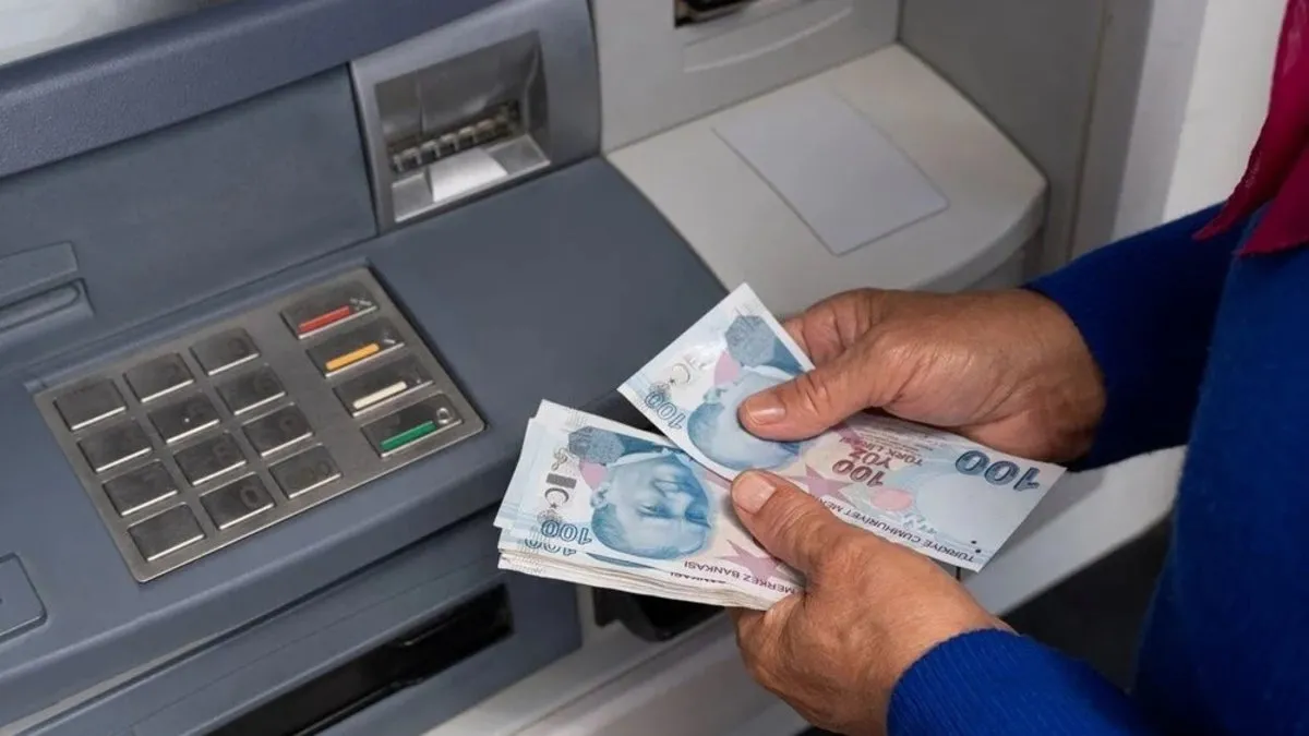 MEMUR ZAMMI OCAK HESABI: Ocak 2026’da en düşük memur maaşı ne kadar, kaç TL olacak? Polis, hemşire,doktor… – Galeri MEMUR ZAMMI OCAK HESABI: Ocak 2026’da en düşük memur maaşı ne kadar, kaç TL olacak? Polis, hemşire,doktor… – Galeri