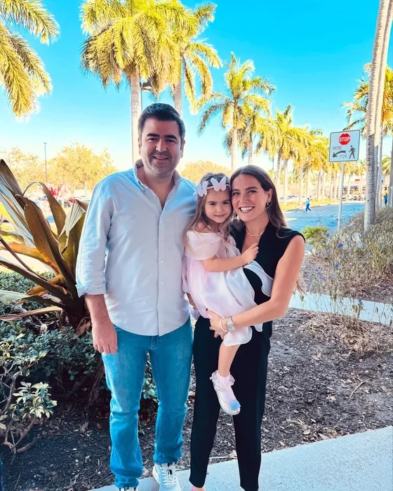 Yeşim Salkım’ın kankası dünyaca ünlü şarkıcı çıktı! Meğer Whitney Houston ile...