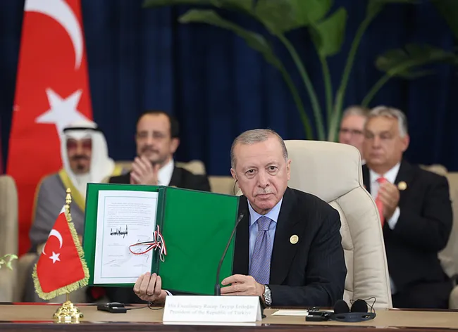 son-dakika-gazze-icin-tarihi-gun-liderler-niyet-belgesini-imzaladi-trump-erdogana-tesekkur-ediyorum-1760376190677.jpeg SON DAKİKA: Gazze için tarihi gün! Liderler 'Niyet Belgesi'ni imzaladı... Trump: Erdoğan'a teşekkür ediyorum