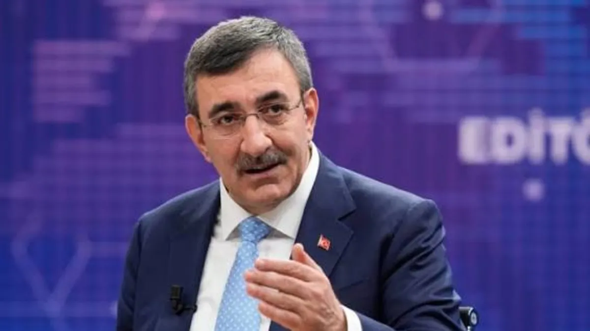 SON DAKİKA! 2027 bütçesi belli oldu: Cevdet Yılmaz enflasyon ve büyüme hedefini açıkladı haber görseli