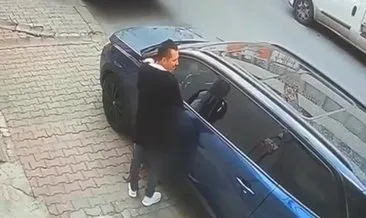 Gaziosmanpaşa'da inanılmaz görüntüler! Otomobilin üzerine idrarını yaptı: Utanmadı araç sahibine... #istanbul