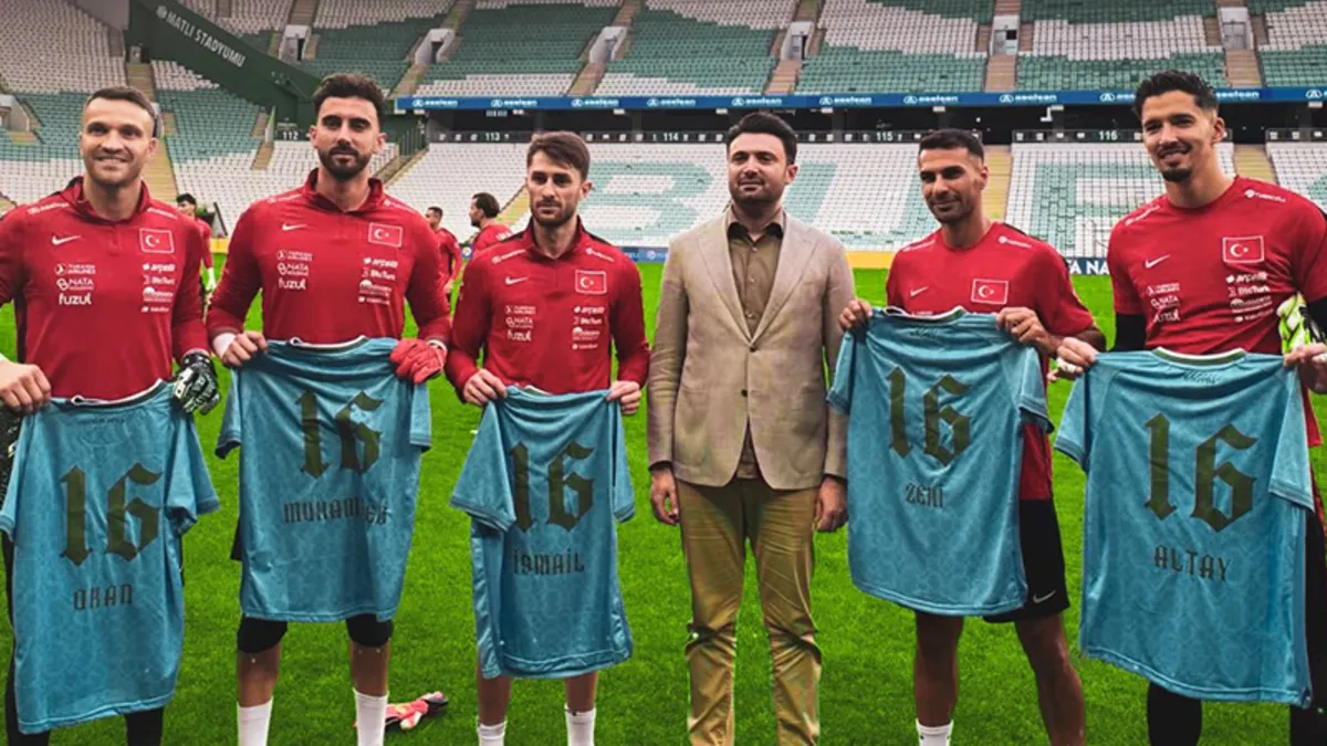 Bursaspor Başkanı Enes Çelik A Milli Takım'ı Ziyaret Etti