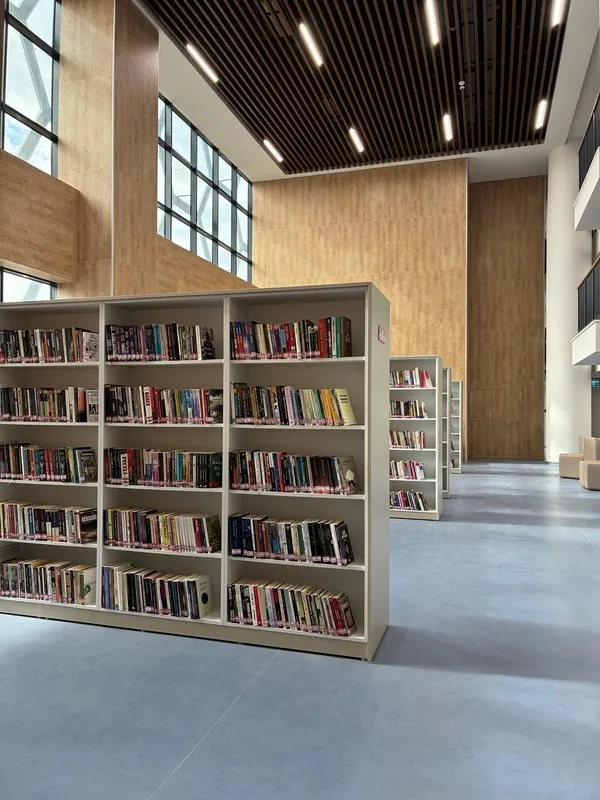 Edirne’ye 8 bin 812 metrekarelik yeni bilgi merkezi: Bakan Ersoy 160 bin kitap kapasiteli dev kütüphaneyi açtı