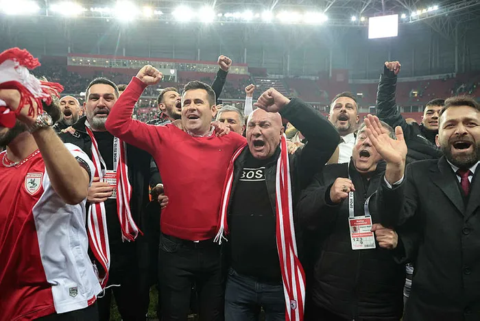 huseyin-eroglu-super-lig-vizesi-alan-119-teknik-direktor-oldu-1681373973926.jpg