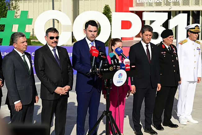 bakan-kurum-cop31-alanini-yerinde-inceledi-ekonomimize-2-milyar-dolarlik-hareket-olusturacak-1792682413799.jpg