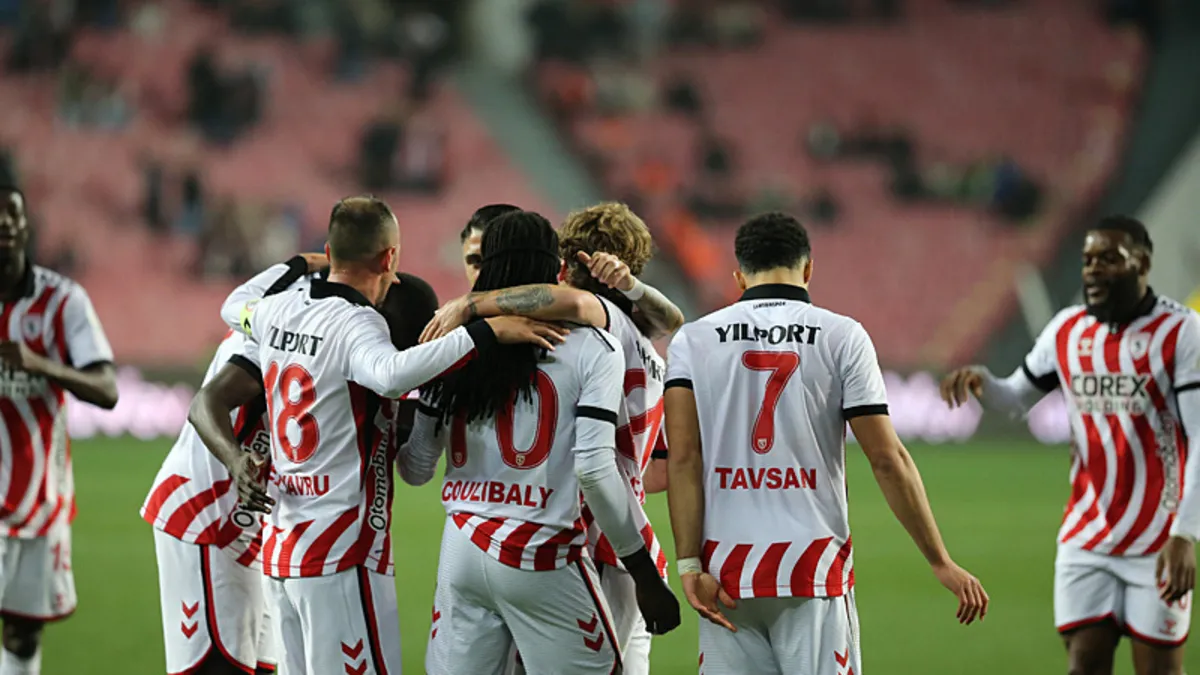 Samsunspor, son haftada Göztepe’yi mağlup etti! Samsunspor, son haftada Göztepe’yi mağlup etti!