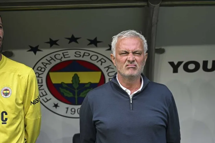 Fenerbahçe’de beklenen ayrılık! Yıldız futbolcu İtalya’ya gitti…