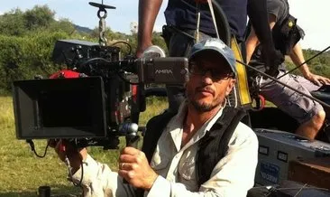Ünlü yönetmen Carlos Carvalho’yu zürafa öldürdü