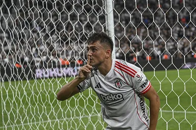 Ezber değil sıra dışı! Beşiktaş’ta Sergen Yalçın fırtınası...