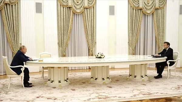 biden-ile-putin-arasindaki-kritik-ukrayna-gorusmesi-sona-erdi-1644690008202.jpg