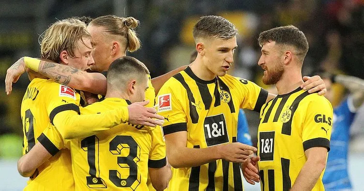 Borussia Dortmund farklı kazandı! Bundesliga’nın yeni lideri oldu...