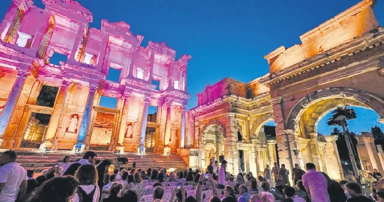 Müzeleri 33 milyon kişi ziyaret etti