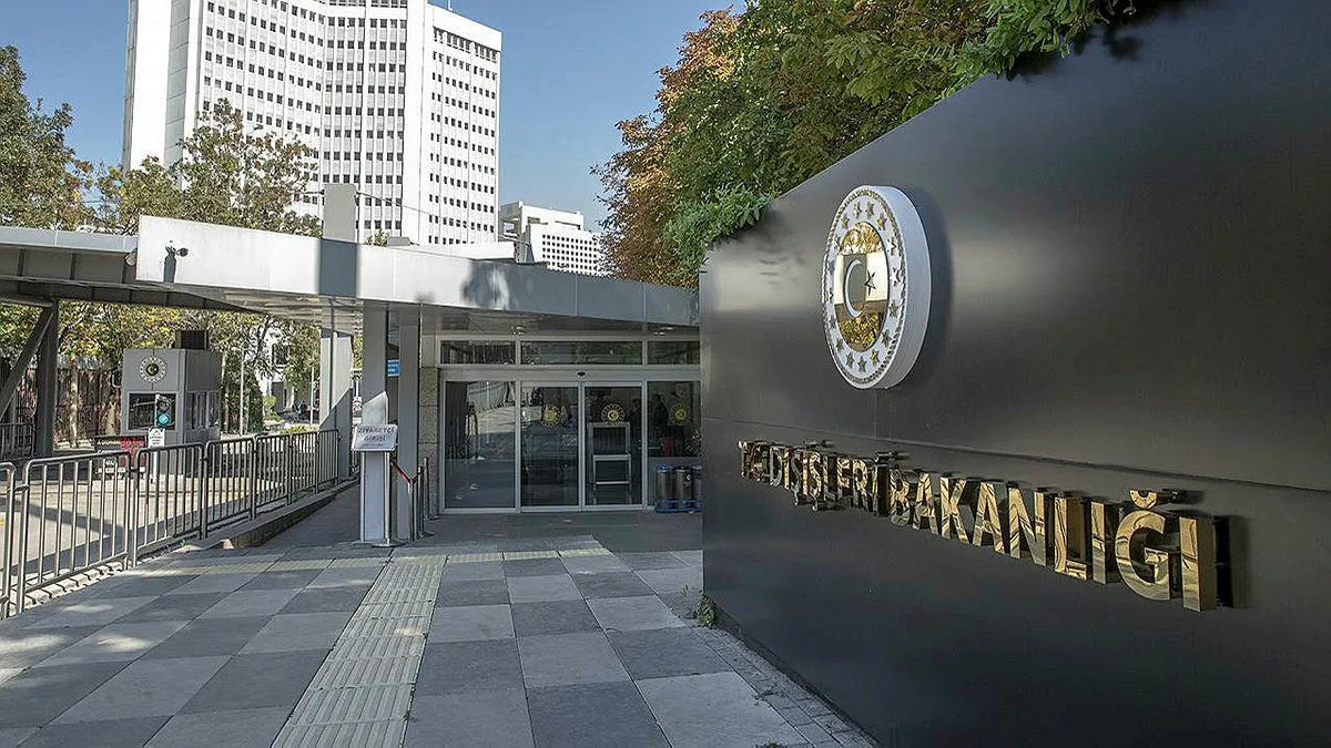 SON DAKİKA: Dışişleri’nden ABD ve GKRY arasındaki anlaşmaya kınama SON DAKİKA: Dışişleri’nden ABD ve GKRY arasındaki anlaşmaya kınama