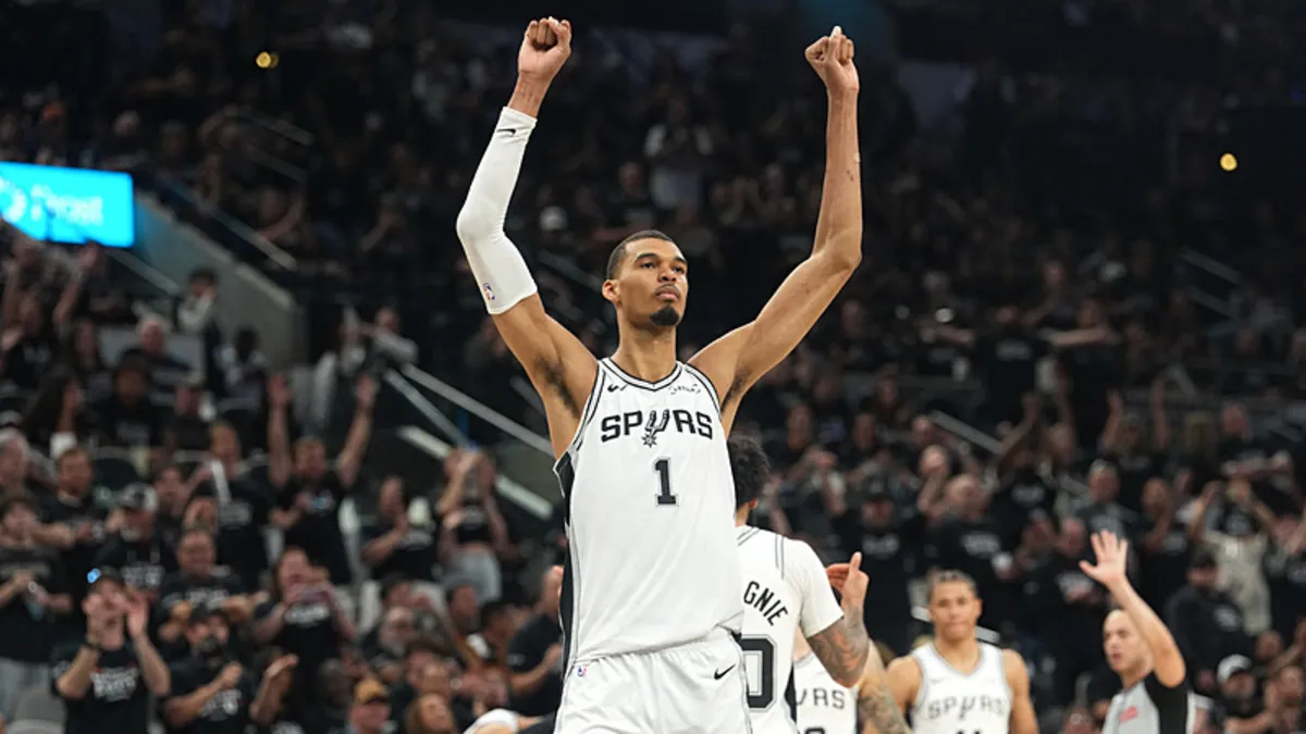 San Antonio Spurs, Batı Konferansı’nda yarı finalinde! San Antonio Spurs, Batı Konferansı’nda yarı finalinde!