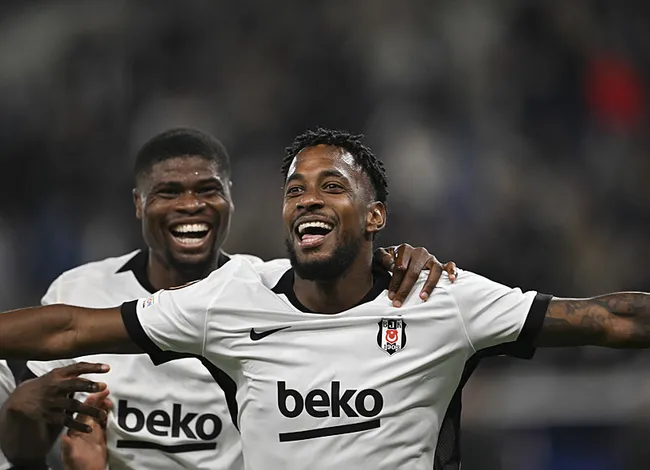 canli-besiktas-crystal-palace-uefa-avrupa-ligi-maci-ilk-11ler-belli-oldu-1792681671530.jpg