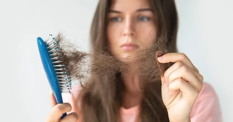 Kadınlarda saç dökülmesi neden olur?