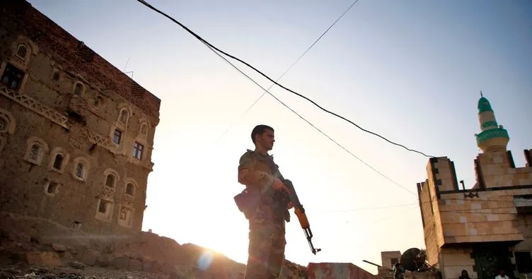 Yemen’de camiye silahlı saldırı