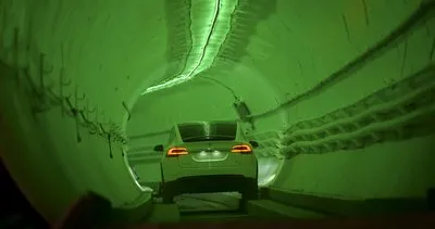 Elon Musk’ın çılgın projesi dev yer altı tüneli bugün açılıyor!