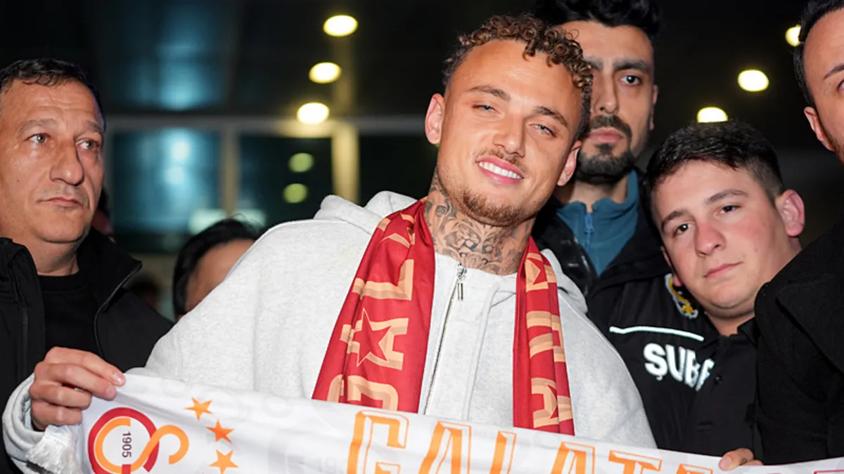 Son dakika haberi: Galatasaray, Noa Lang transferini açıkladı! Maliyeti belli oldu Son dakika haberi: Galatasaray, Noa Lang transferini açıkladı! Maliyeti belli oldu