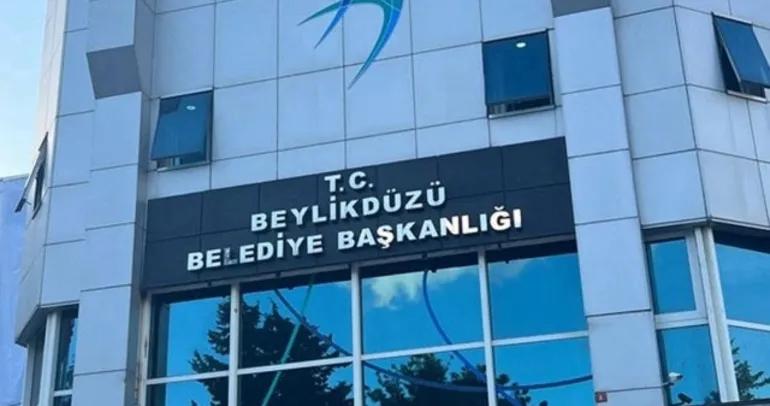 SON DAKİKA | Silivri Belediyesine yönelik usulsüzlük soruşturmasında belediye Başkanı Bora Balcıoğlu dahil10 şüpheli tutuklandı