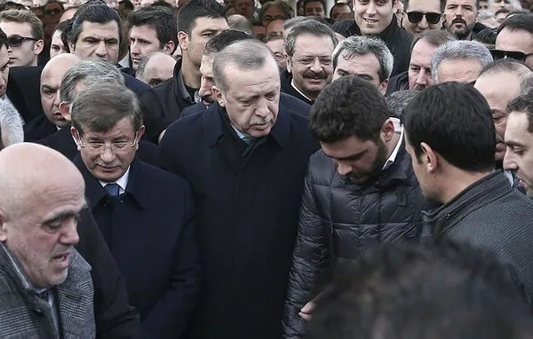 Ünlü iş adamı son yolculuğuna uğurlandı
