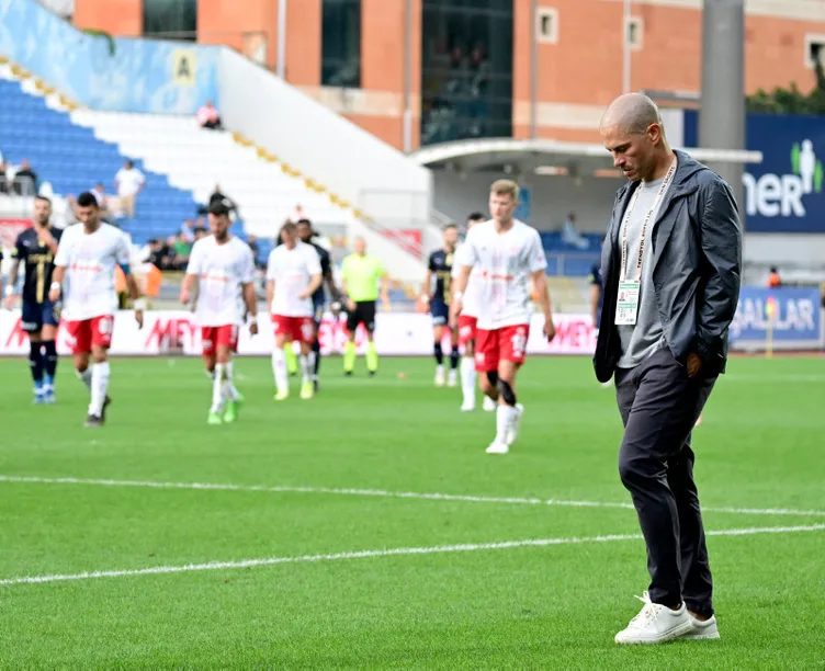 SON DAKİKA HABERLERİ: Emre Belözoğlu Süper Lig’e geri dönüyor! Sürpriz takımı duyurdular...