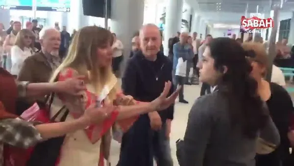 Havalimanında çalışan kadına hakaretler yağdırdı