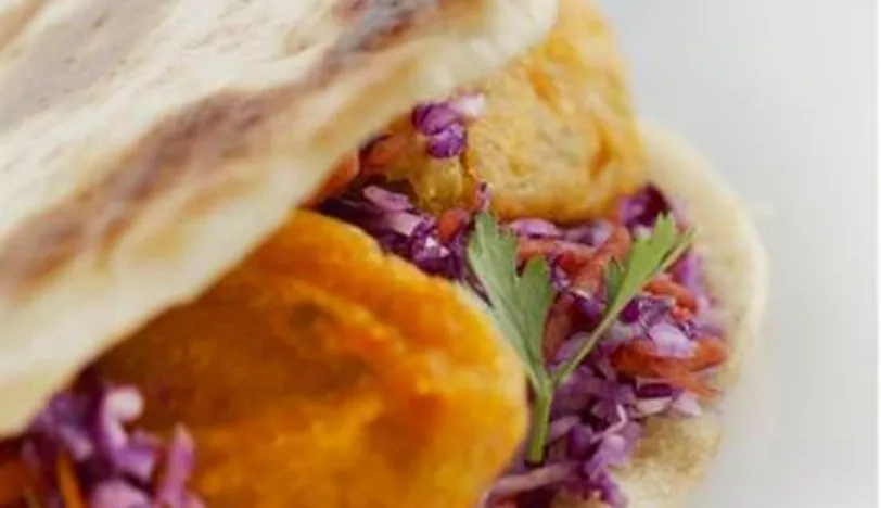 Lahana Salatalı Tatlı Patates Falafeli