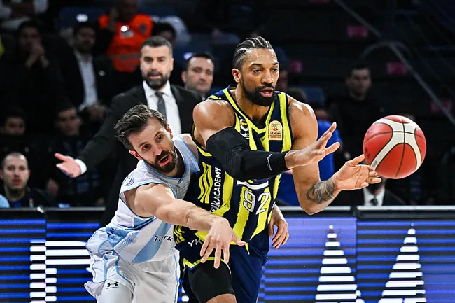 son-dakika-haberi-basketbol-turkiye-kupasinda-finalin-adi-belli-oldu-fenerbahce-beko-besiktas-gain-1771618107276.jpeg