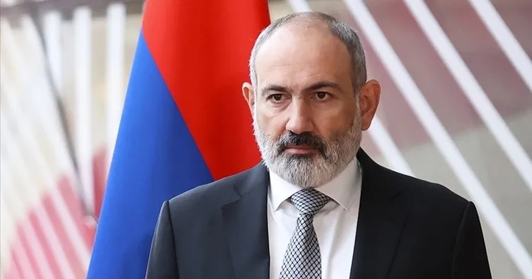 Ermenistan’da Türk ve Azerbaycan bayrakları yakılmıştı: Paşinyan kınama yayınladı